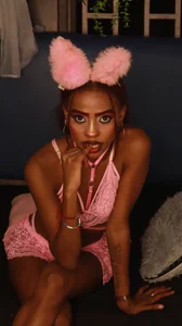 Hilary-banks: me ( 4 фото)