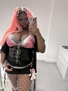 Nyla_xox feel cute might delete later Pic 4