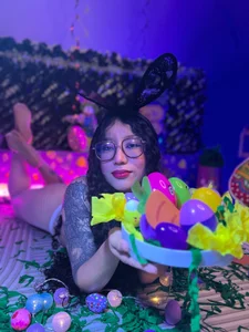 Welcome, Easter is here 🥚🐰 od BriaConner_  2 snímek