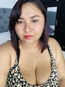 KarlaWild Public  6টি ছবি