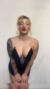 MadisonKane Look Me!! Pic 2