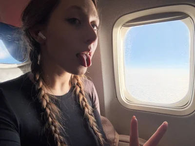 FroggyAnna on my way✈️ Foto 7