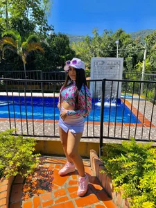 Public de halana_squirts  8 photos