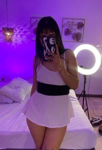 LaylaJames Party time 😈 Hình