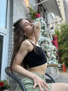 PetraHambelton i'm again here Pic 5