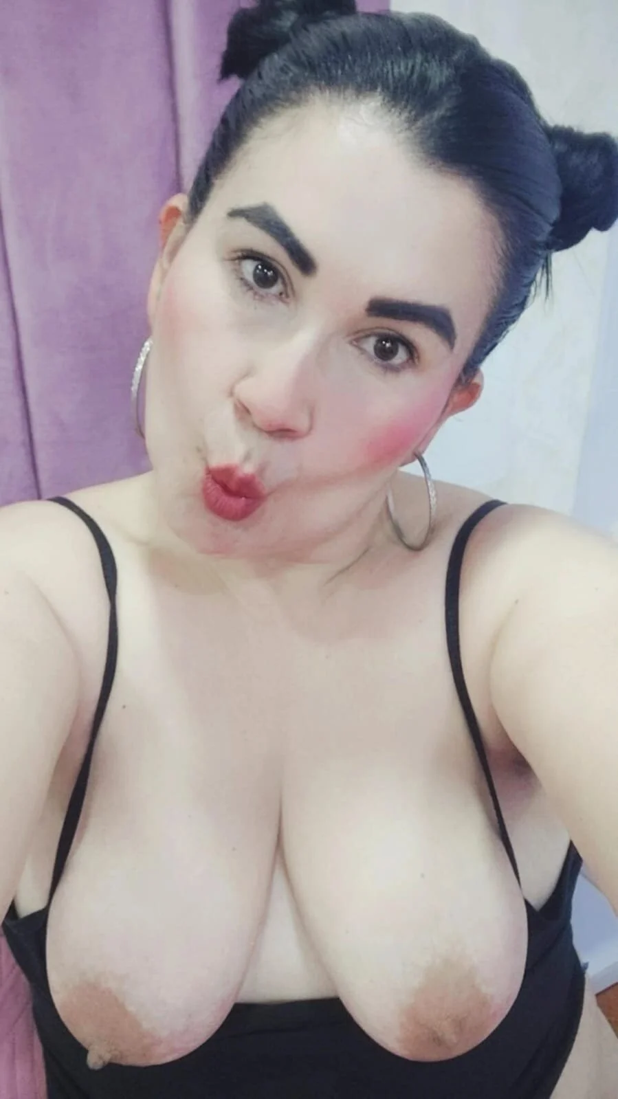 AriannaAdames Gambar Trending 2674