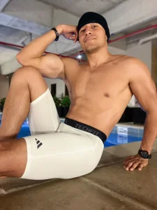 Jean_Prime Private pool time? Now? 💦 Pic 5