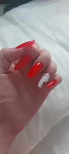 Warning: these nails may cause butterflies and trouble 🐞💋 de JuliaHunts  2 photos