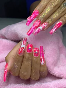 pinkbaddie777 💅Bimbo Nails 💅🌸 Pic 3