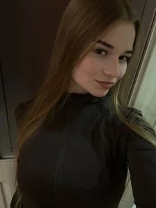 RosamariaBreeding Dark Outfit, Soft Smile 🖤 Pic
