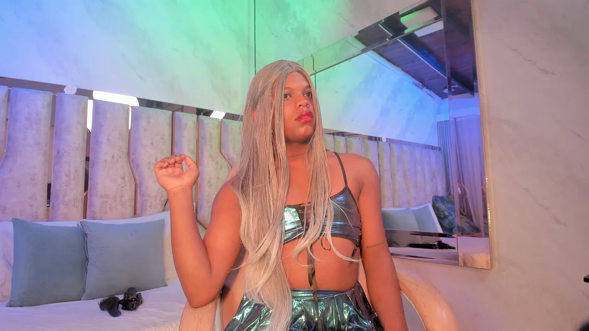 صور ari_monet الرائجة  2647