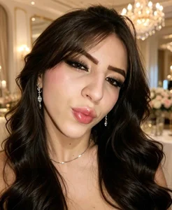 Elegant de Miss_Allison18  4 Imagens