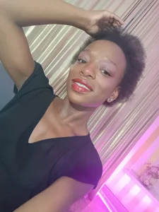 something different od Coco_Kiss  4 snímek