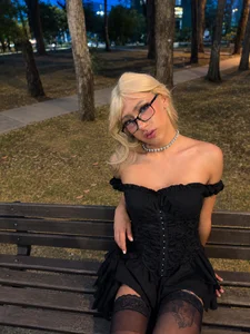 Shine_e trapped in the forest 🌳❤️ slika 7