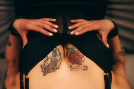 DETAILS od samanthajonexxx  3 snímek