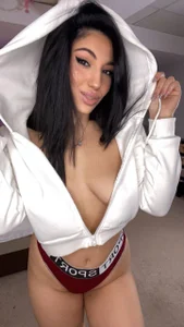 AliceShinex Public صورة واحدة|AliceShinex Public صورتان|AliceShinex Public  5 صور|AliceShinex Public  5 صورة