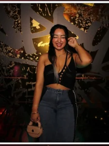 Sarah_Dalouaa Public . fénykép