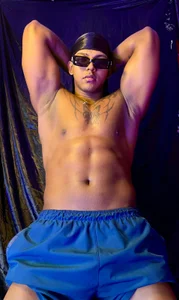 zoriel_bigcock Public Pic 3