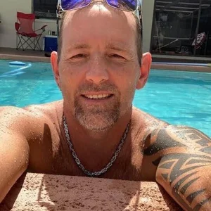 Notyaboytoy697469Nearly naked图片