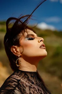 Eterea_blow Under the Sun, Above Your Imagination – I leave you breathless in broad daylight. зображення 2