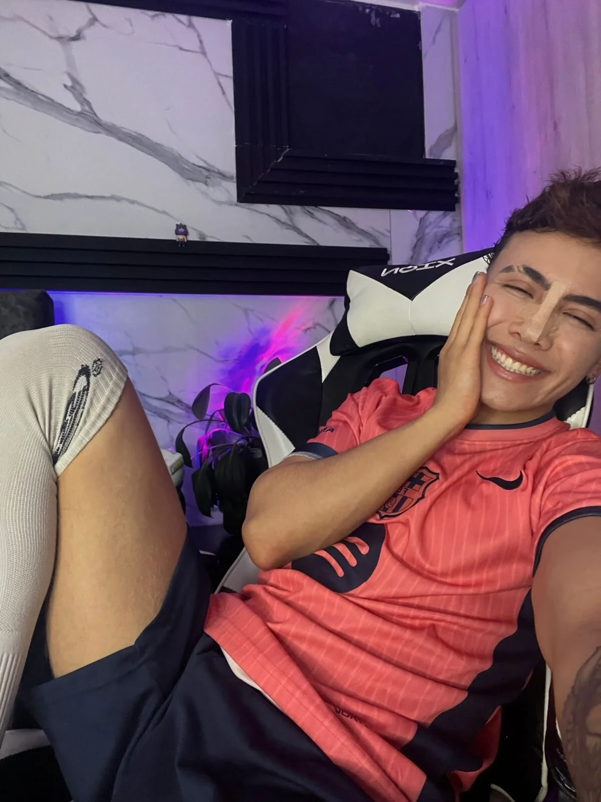 Saimonvelaさんのトレンドな 8669枚の写真