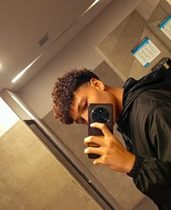 GOMEZZ_07 Public 사진 3