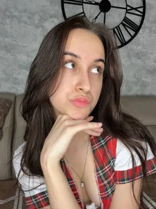 MarcelinaMei Sexy student Pic 5