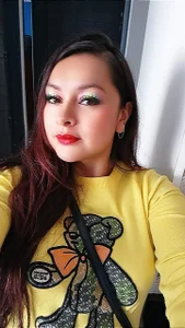 Just being me!! od leidydi223  4 snímek