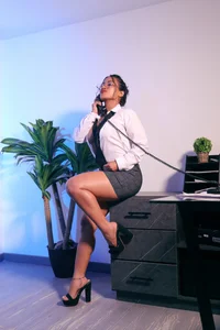 emilly_sweett distracting you at the office Pic 7