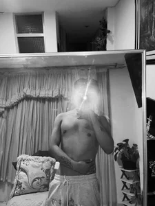 Noah__hot18 For you Love Pic 2