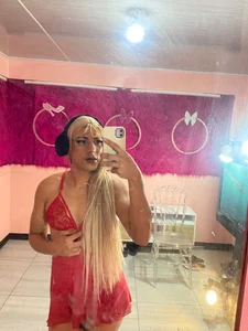 isabella_Brown- Public Pic 4