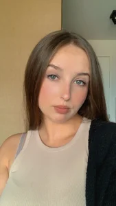 CharlotteXGold Public 사진 2