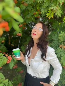 Celine_Faer1 August 圖片 5