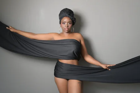 LolaJenkinss Your Ebony Goddes Pic 4