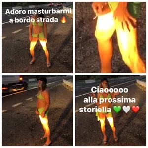 valeriatra69 Alcuni scatti di live 😜 Pic 9