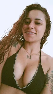 Caro0997 Public Pic 4