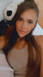 CarlaPosh Public Foto 2