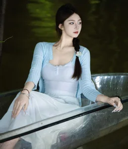 STY-0089の婉儿の 2枚の写真