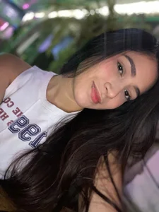 Hana-ParkerPublic Bild 2