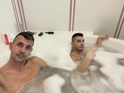 COPPIAGAYHOT FOTO BOYS Poză 3