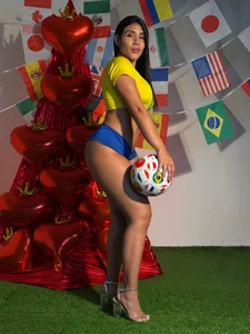 CharlotteCox_ World Cup ⚽ Bilde 7