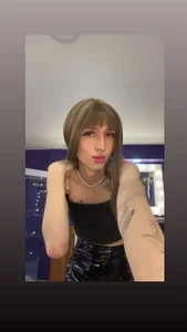 Aniie_Doll Public Foto 2