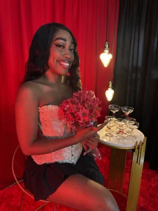 NATALIE_PARKERRのBe my Valentine 💖の 8枚の写真