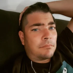 Public de theevildead  photos