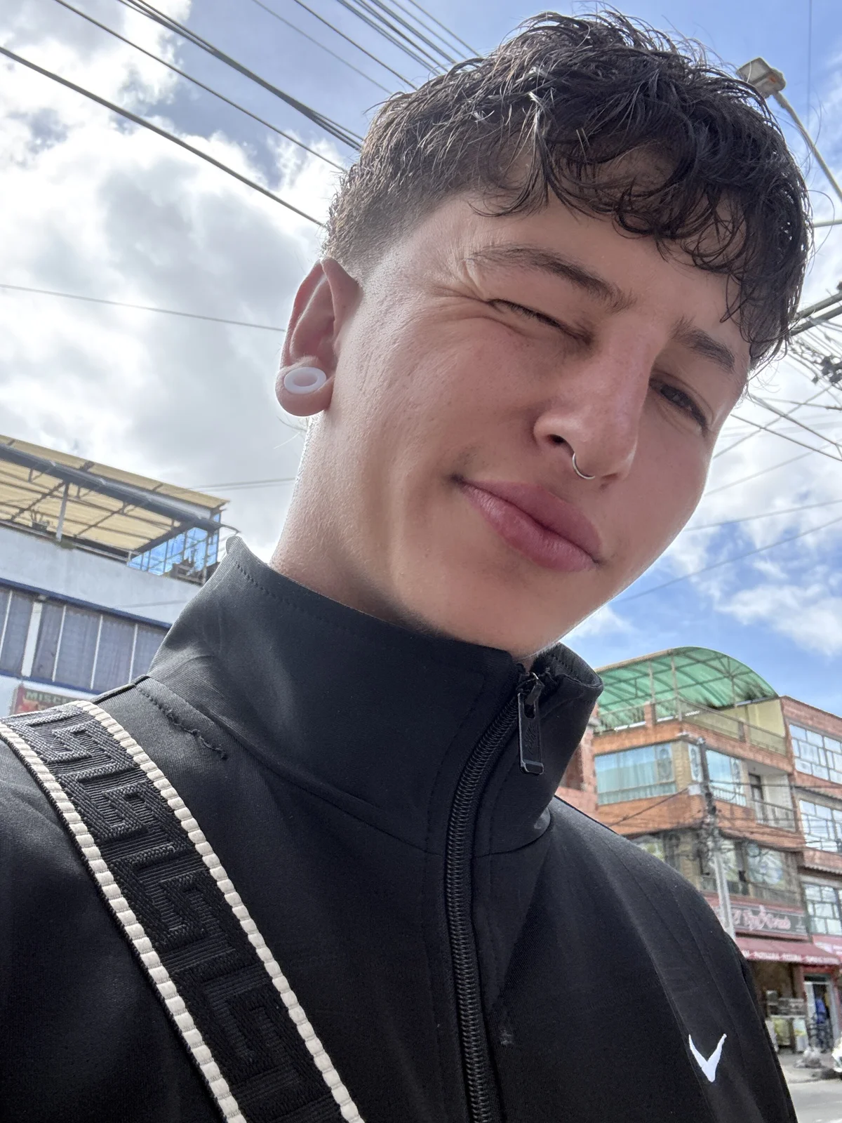 ARON_LUXX 热门图片 4742