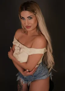 AuroraSins Seen, Not Staged Pic 2