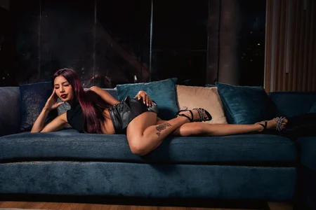 Miss_Charlottet attitude Pic