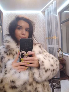 baby_sweet_girl_ Russian Girl 🐻 (Faux fur coat!) Foto 3