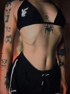 Alex_Fck BLACK IS THE NEW ORANGE Pic 3