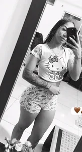 sophia_royce Public  3টি ছবি